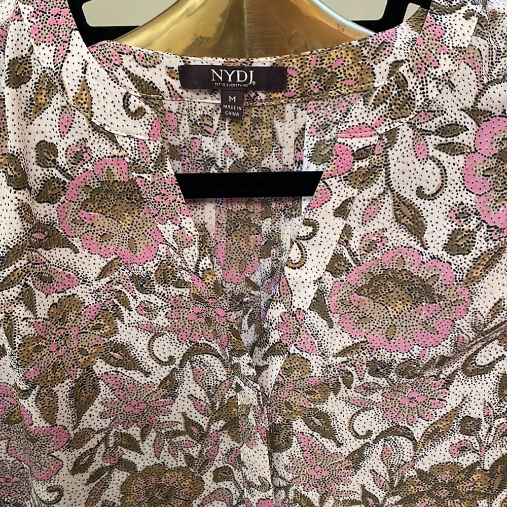 Blouse - Picture 2 of 5